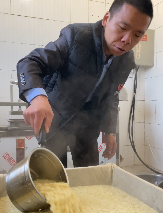 豆腐機(jī)制作豆腐腦 豆腐機(jī)制作豆腐腦