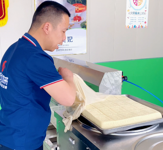 多功能豆腐機 多功能豆腐機