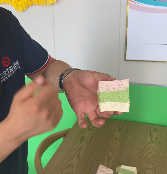 豆腐機加工廠這么做果蔬豆腐 豆腐機加工廠這么做果蔬豆腐